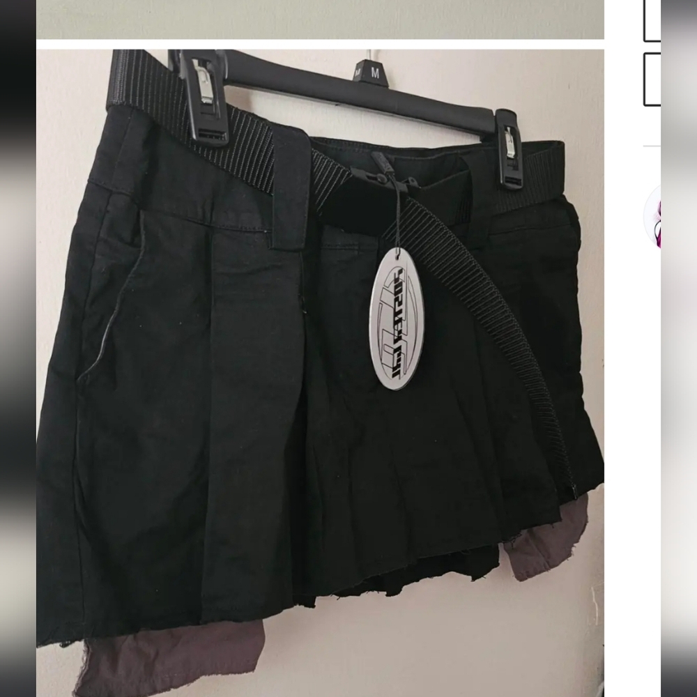 Dollskill x POSTER GIRL Black Mini Skirt with Belt